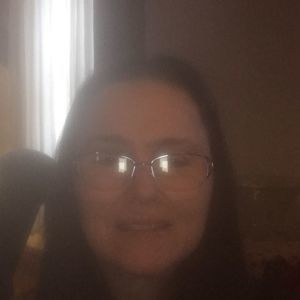 Meet your Posher, Evonne